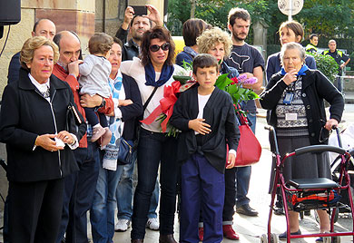“Quiero pensar que estará organizando un zezenak dira allí donde esté”