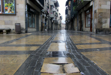 Elorrio estudia reducir el paso de vehículos por todo el casco histórico de la villa