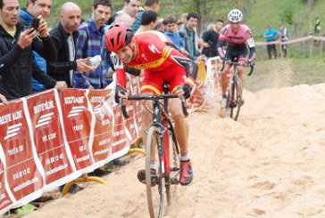 Felipe Orts rompe el dominio de Aitor Hernández en Elorrio