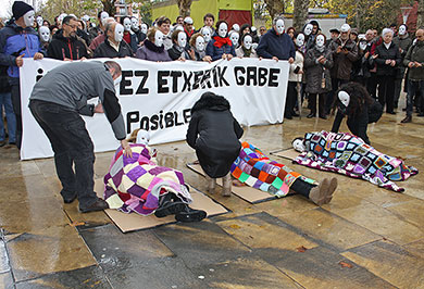 Etxepel reclama políticas sociales para que “todas las personas tengan un hogar”