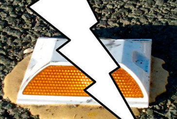 El sector ciclista sale del arcén