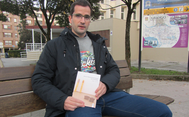 “Artista profesional gutxi batzuk bizi dira artetik Durangaldean”