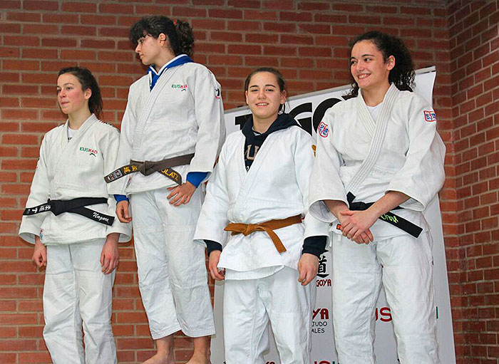 María Bazán, medalla de bronce en el Campeonato de Euskadi de judo