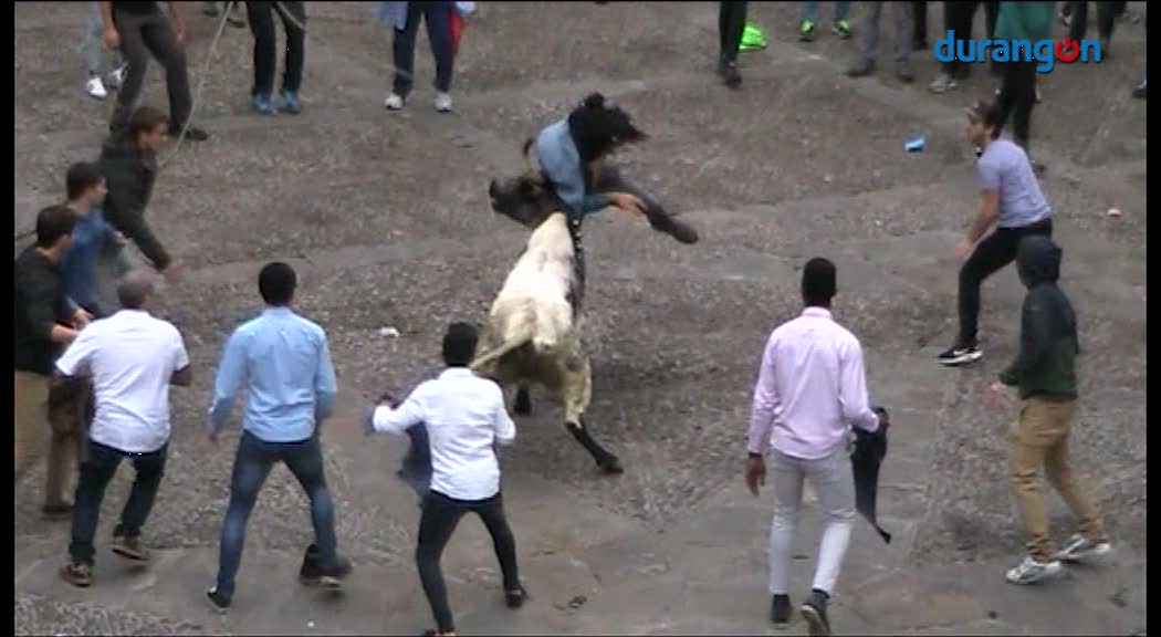 Dos heridos en tres peleas y otros tantos detenidos, balance de incidentes del sábado por la noche