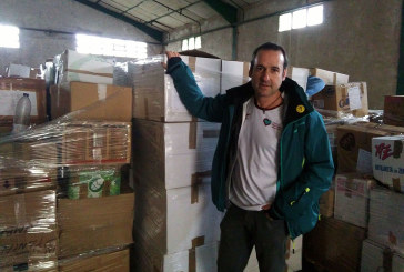 Durango aporta 7.000 kilos de ropa de invierno y calzado para los campos de refugiados de Grecia