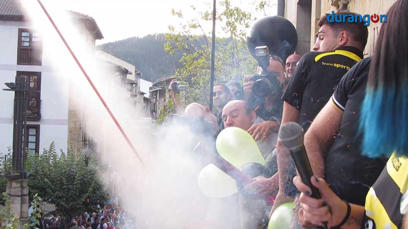 Koadrilen bazkariak eta jolasak izango dute gaur protagonismo osoa Ferixa Nausikoetan