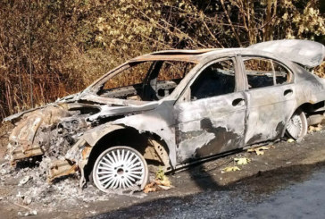 Aparece calcinado un coche en el mismo lugar de Iurreta donde ardieron otros dos en junio