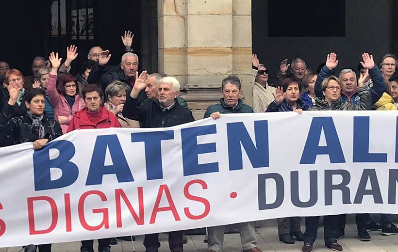 Los pensionistas de Amorebieta y Durango mantienen sus protestas