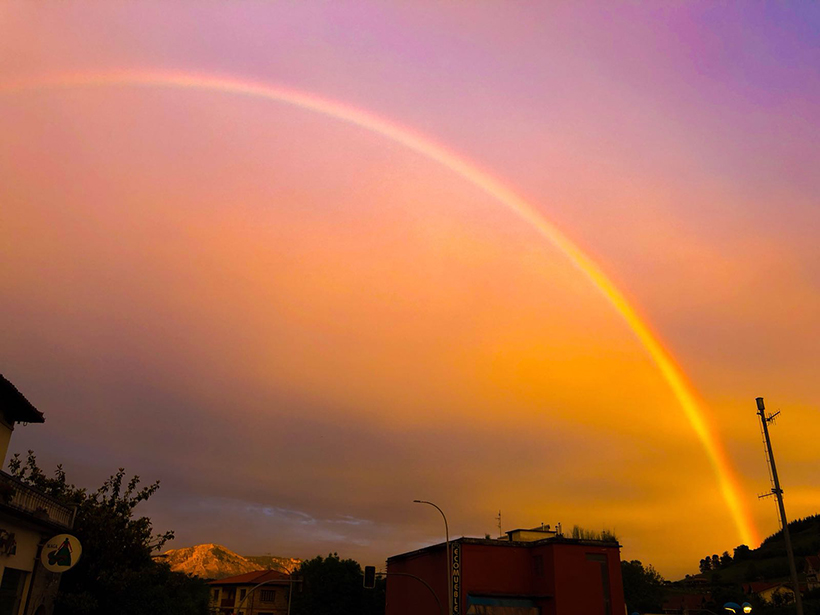 Durangaldea amanece bajo <br/>estos espectaculares arcoíris