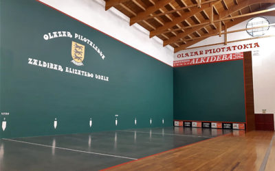 frontón-Olazar-Zaldibar-pintura-cancha