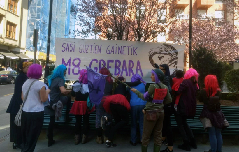 Durango eta Zornotzako hainbat eragile greba feministarako ate joka