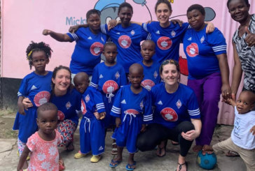 Kenyako umezurtz etxe baten bizitako esperientziaz mintzatuko dira Sara Estebez eta Ane Cepa