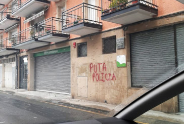 Pintadas en la torre de Muntsaratz y otros edificios de Abadiño