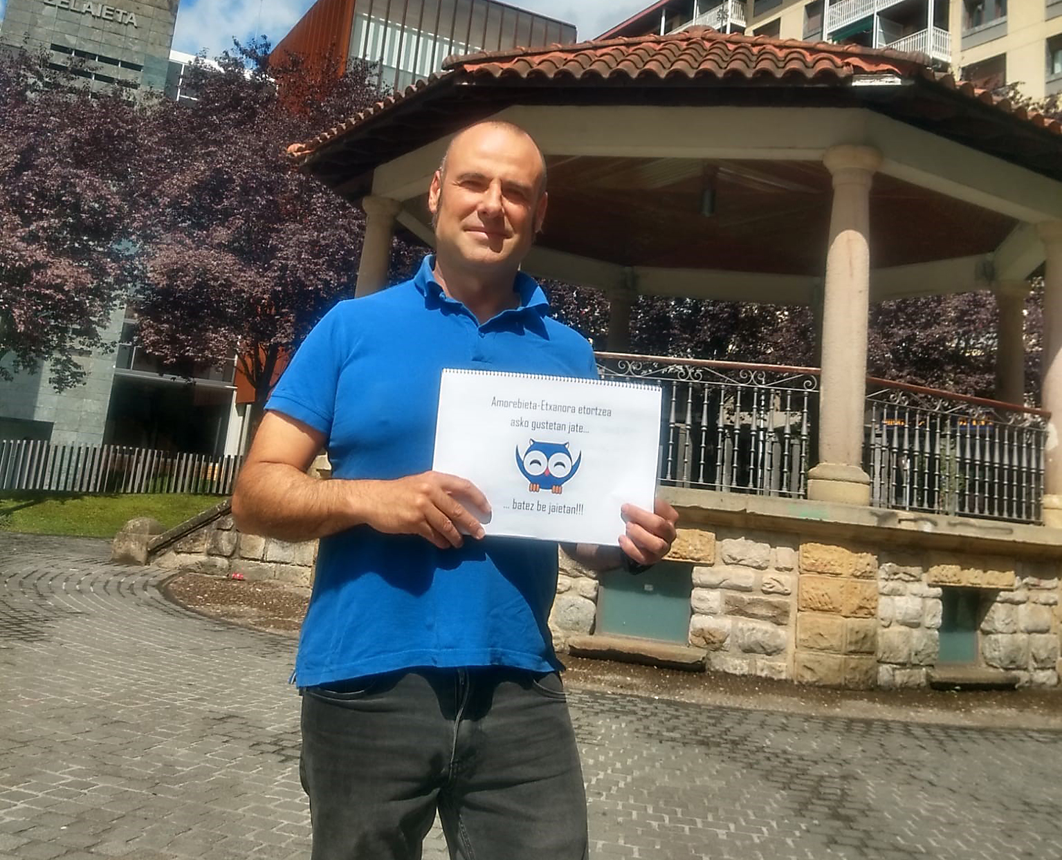 “Me gustaría que la gente realice sus propias adaptaciones de Zor hontza, la mascota de las fiestas”