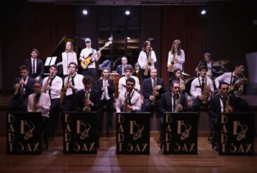 El ritmo contagioso del swing llenará esta tarde la plaza Ezkurdi de bailes y música en directo