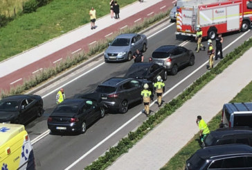 Importantes retenciones en Iurreta tras un accidente con tres heridos