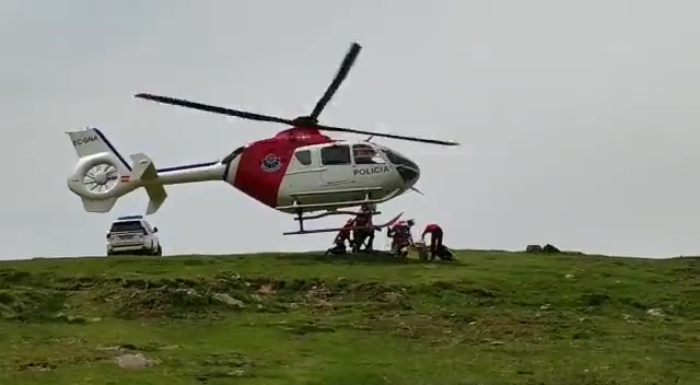 Una joven de 16 años es evacuada <br/>en helicóptero tras sufrir un desvanecimiento en Urkiolamendi