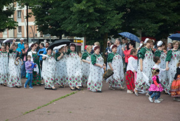 ‘Tilofest’ acerca hasta Amorebieta las culturas rumana y rusa con un encuentro en el parque Zubiondo