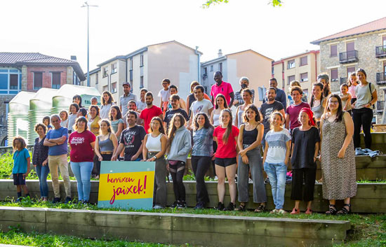 ‘Herrixen Jaixek’ defiende unas fiestas participativas frente a las “imposiciones” del Ayuntamiento