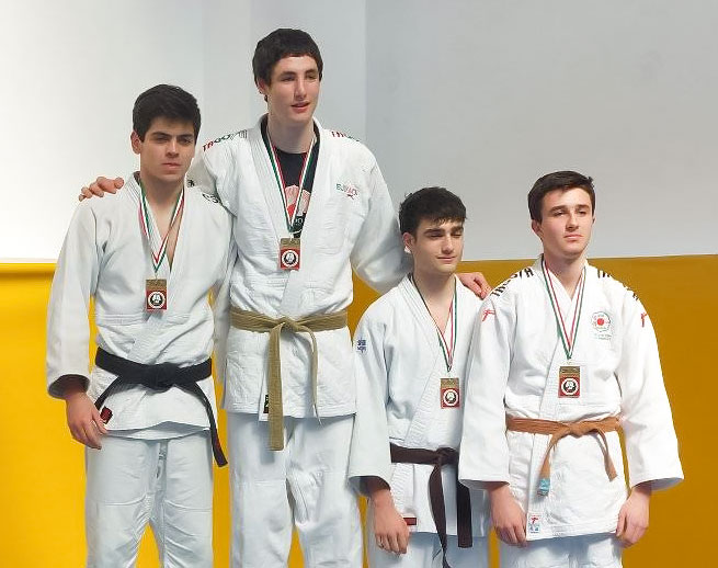 Aimar Aiartzaguena se proclama campeón de Euskadi junior