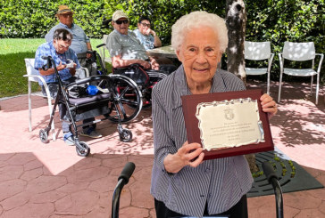 Amorebieta homenajea a Consuelo Sánchez por sus 100 años
