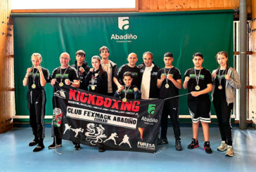 El Open navideño de kickboxing <br/>de Abadiño celebra su décima edición con récord de participantes