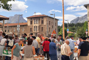 Las fiestas de ‘Aitte Kurutzekuek’ dedican su Día del Disfraz a los cuentos infantiles