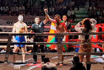 El durangarra Anaitz Olaeta participa con victoria en la gala de despedida al boxeador Andoni Gago
