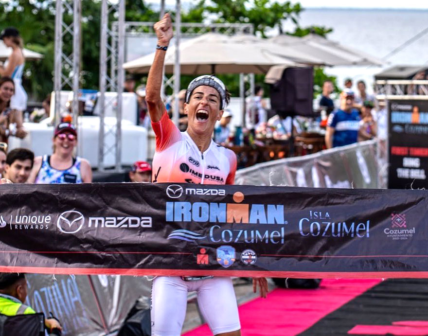 Gurutze Frades repite triunfo en el Ironman de Cozumel y consigue el pase para el Mundial 2024