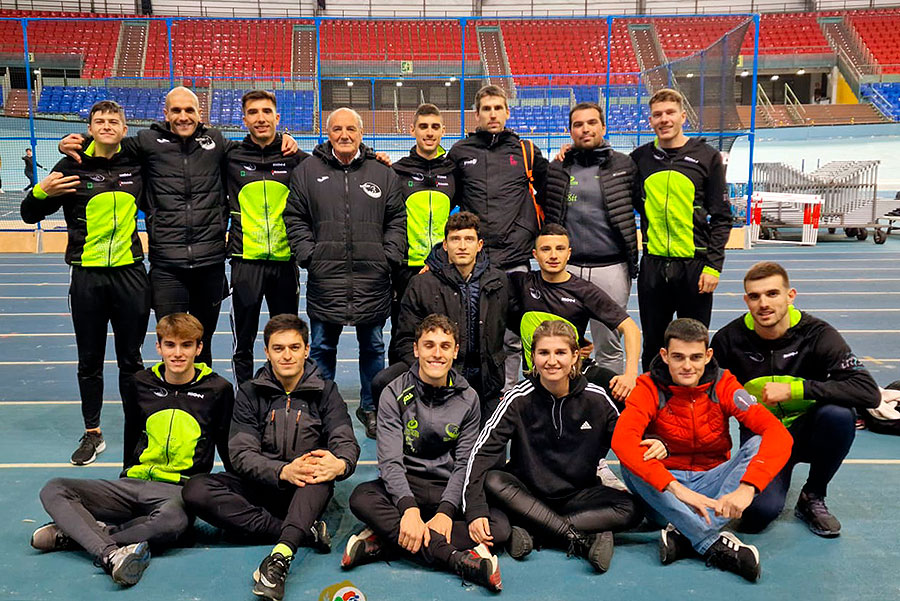 Durango Kirol Taldea, subcampeón de Euskadi en pista cubierta