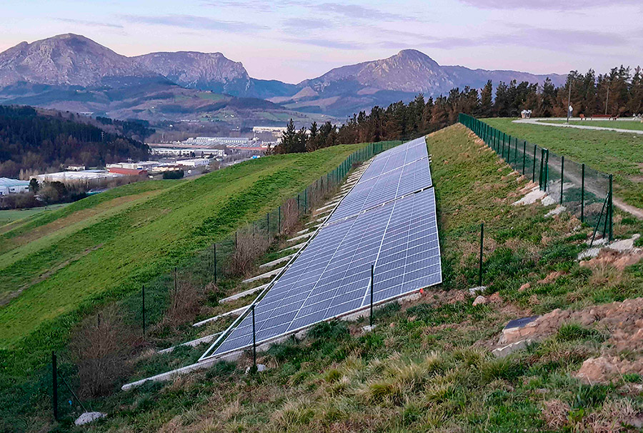 Tres nuevas plantas fotovoltaicas generarán un tercio del consumo de las instalaciones municipales