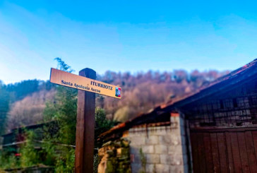 El Ayuntamiento de Iurreta renueva la señalización de los caseríos