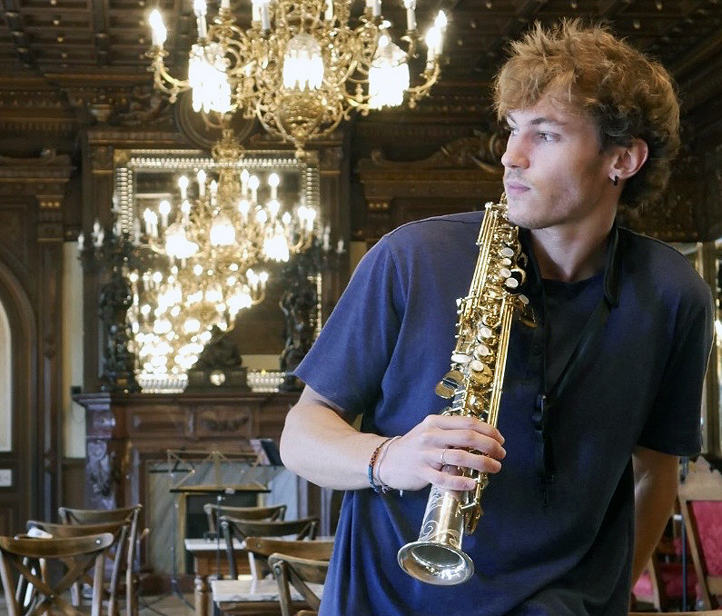 Antón Gómez ha sido admitido para realizar un máster en el prestigioso Conservatoire royal de Bruxelles