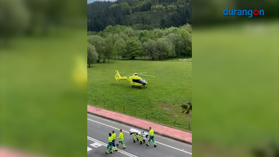 Un ciclista resulta herido tras sufrir un desvanecimiento mientras circulaba por Izurtza