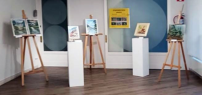 Los seis cuadros donados por Rosa María Sánchez.