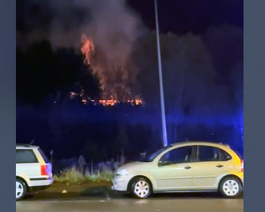 Incendio en un caserío abandonado del barrio Arandia de Iurreta
