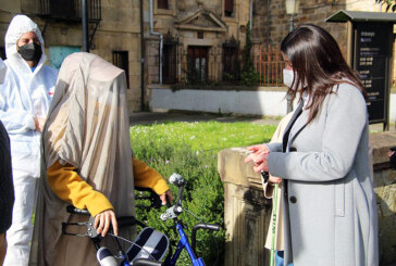 Personas con enfermedades de sensibilidad central participan en una visita al Museo de Durango