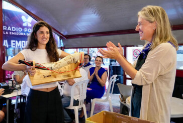 La cantante mallabitarra Izaro es nombrada ‘Bocinera de Honor’ por las Juntas Generales de Bizkaia