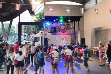 Las fiestas de Euba arrancan con tortillas y los 1.000 euros en premios de su campeonato de mus