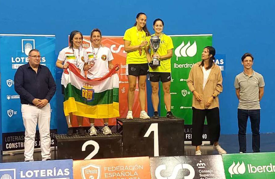 La durangarra Maialen Bilbao se proclama campeona de España de frontenis preolímpico