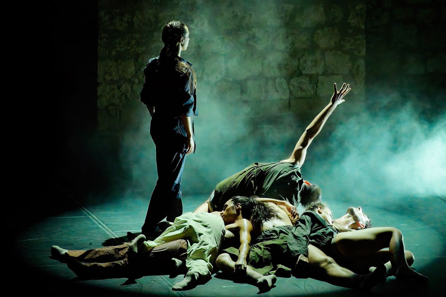 ‘Averno’, el premiado espectáculo de danza contemporánea, llega a los teatros de Durangaldea