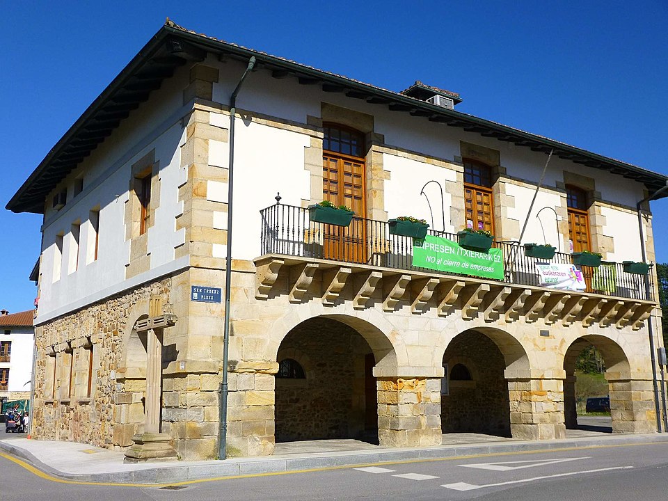 Abadiñoko Udalak dirulaguntzak eta hobariak eskatzeko epea zabaldu du