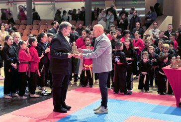 El Open ‘12 Harri’ homenajea a José Luis Salas por sus 50 años dedicados a las artes marciales