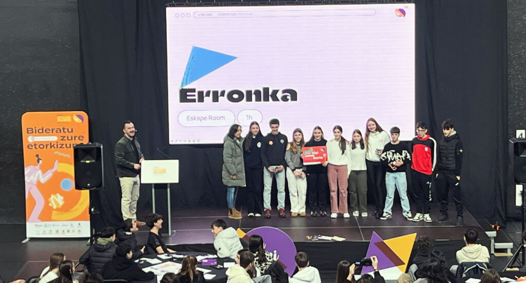 503 jóvenes de Durangaldea se han reunido en Amorebieta-Etxano para participar en el encuentro ‘I’m Bizi’