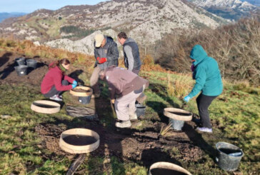 Hallan los restos de dos combatientes en una nueva exhumación realizada en el monte Saibigain