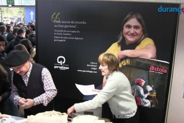 Izaskun Ellakuriaga gogoan hartuta borobildu zen Durangoko Azoka