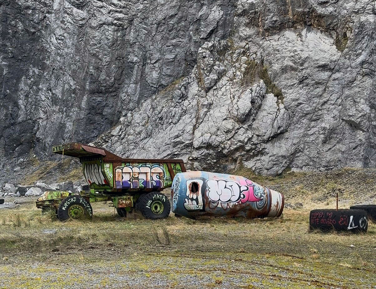 El PNV insta a conseguir fondos europeos para retirar equipamiento abandonado en Atxarte