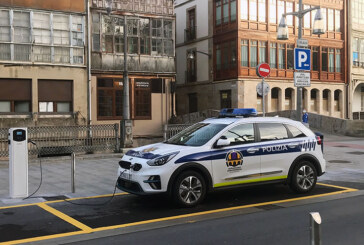 Las obras para instalar un nuevo cargador de coches eléctricos obliga a cerrar Sanagustinalde al tráfico