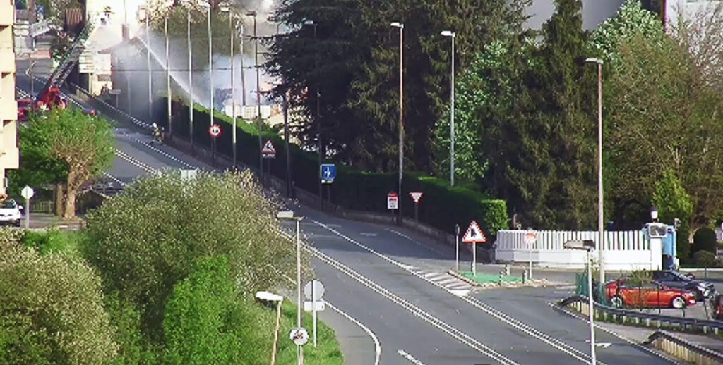 Detenido un trabajador de la papelera de Iurreta acusado de estar implicado en el incendio del viernes