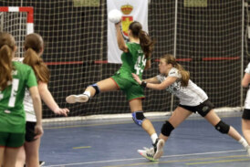 Fase de ascenso de balonmano femenino en Traña-Matiena